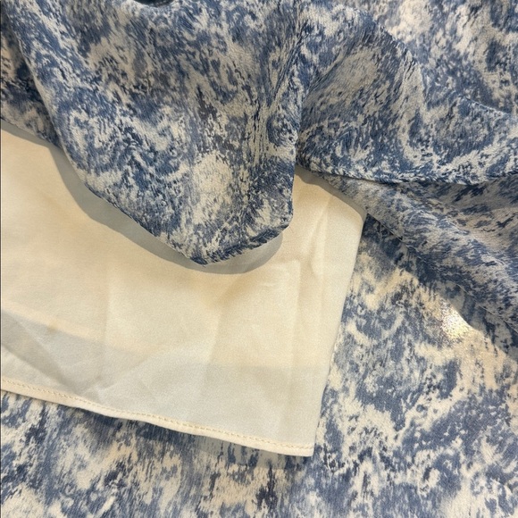 Club Monaco Silk Blue and White Long Sleeve Dress Size 0 - Picture 7 of 8